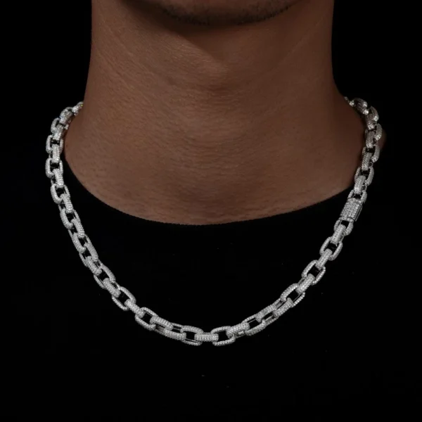 Luxury Iced Out Mariner Link Chain – Premium Moissanite Diamond Necklace for Men
